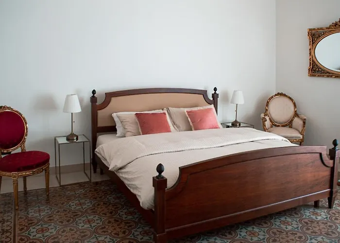 Santa Domenica Apartment *