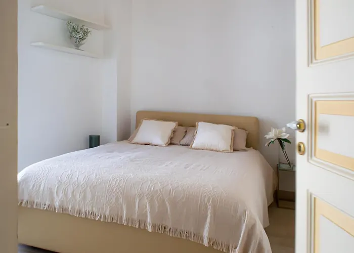 Apartment Santa Domenica *